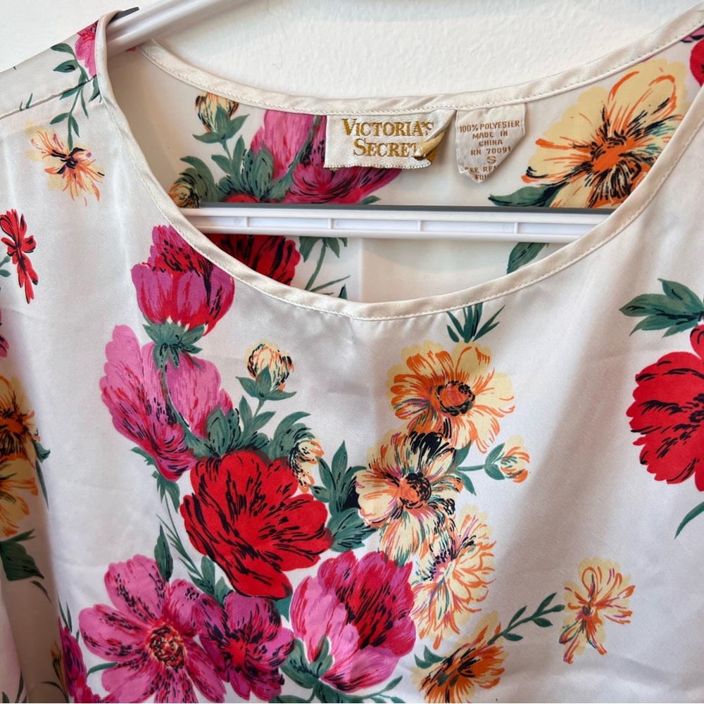 Vintage Victoria Secret satin nightgown dress slip shirt nightdress floral slip